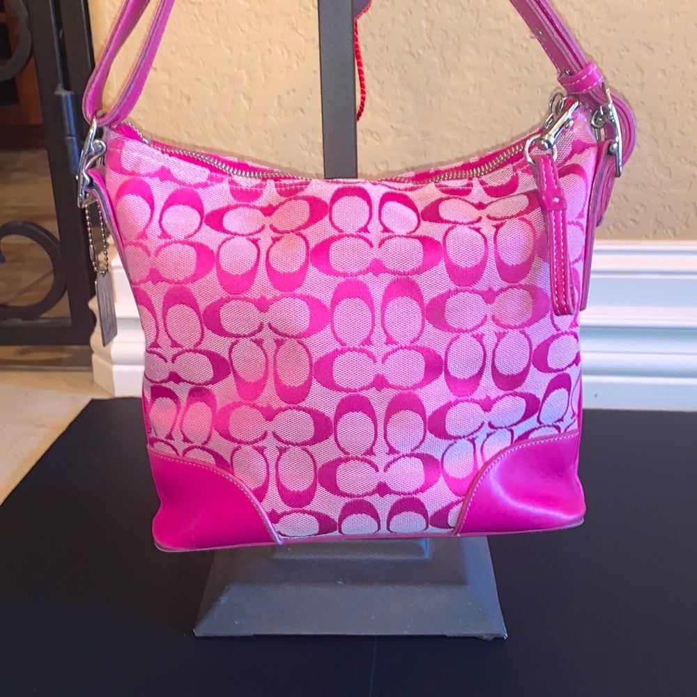 Coach Signature Hot Pink Shoulder Bag Hobo purse